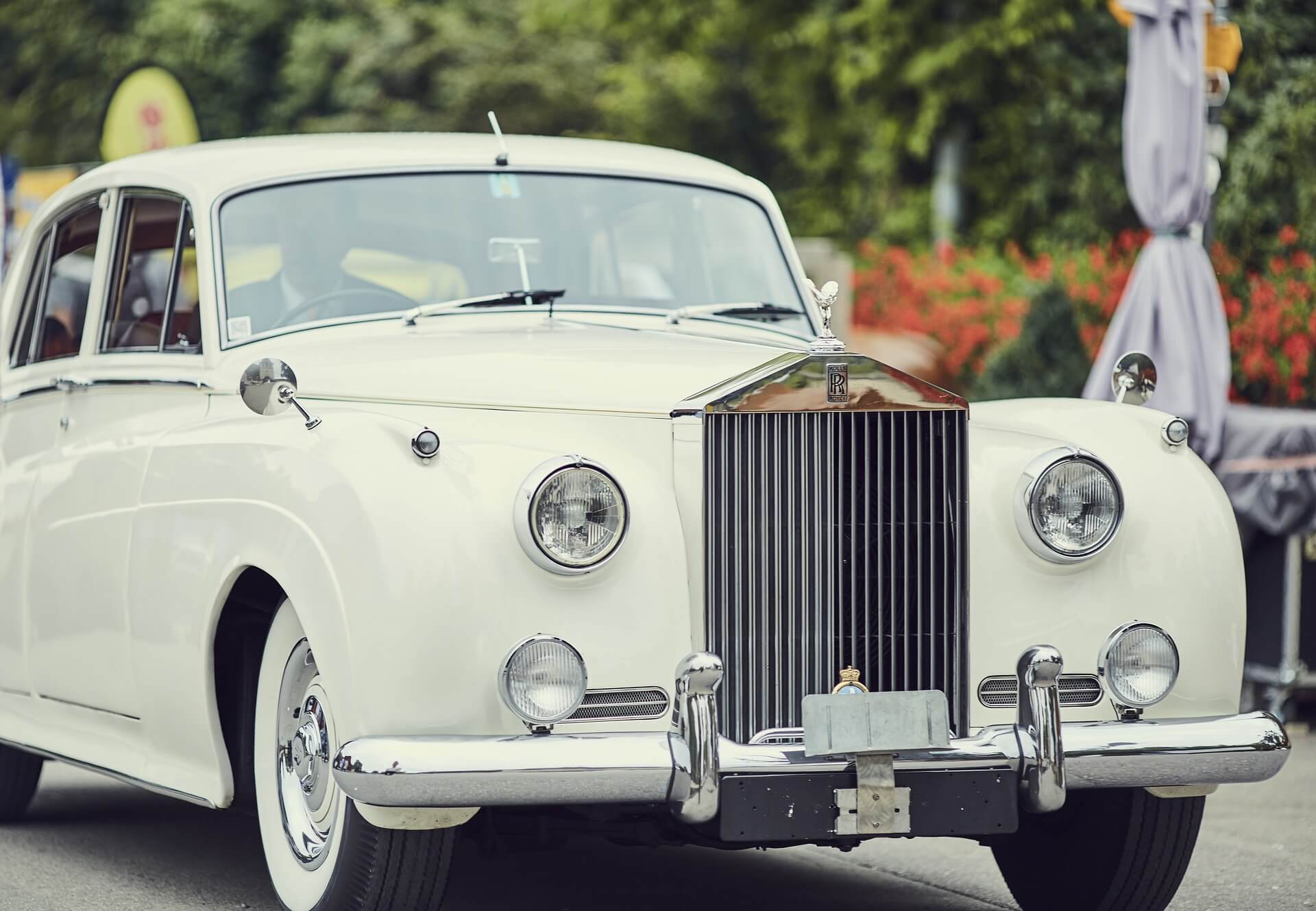 weißer Rolls-Royce Oldtimer