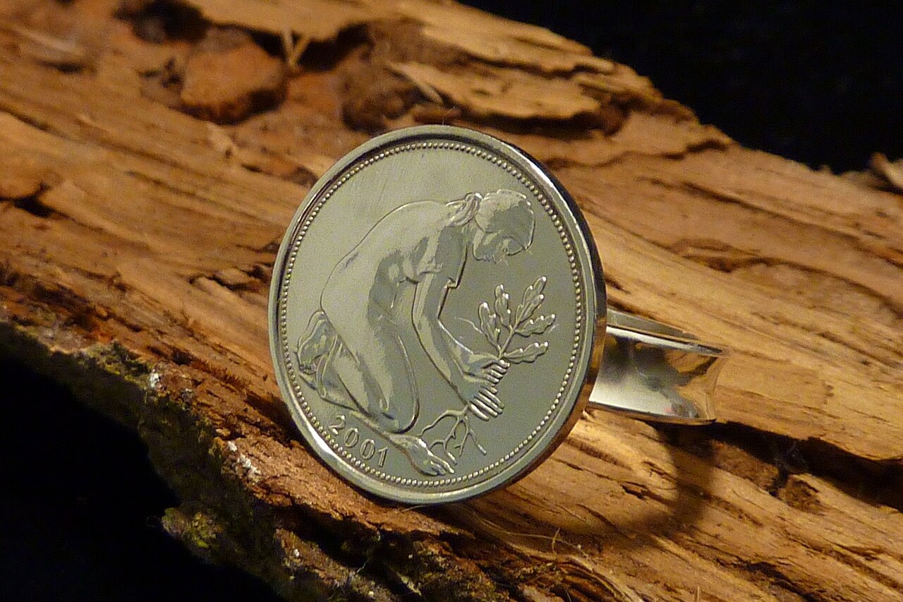 Münze als Symbol für das Wirtschaftswunder