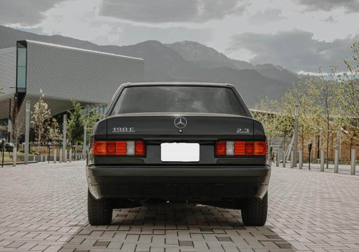 Mercedes Benz 190 E